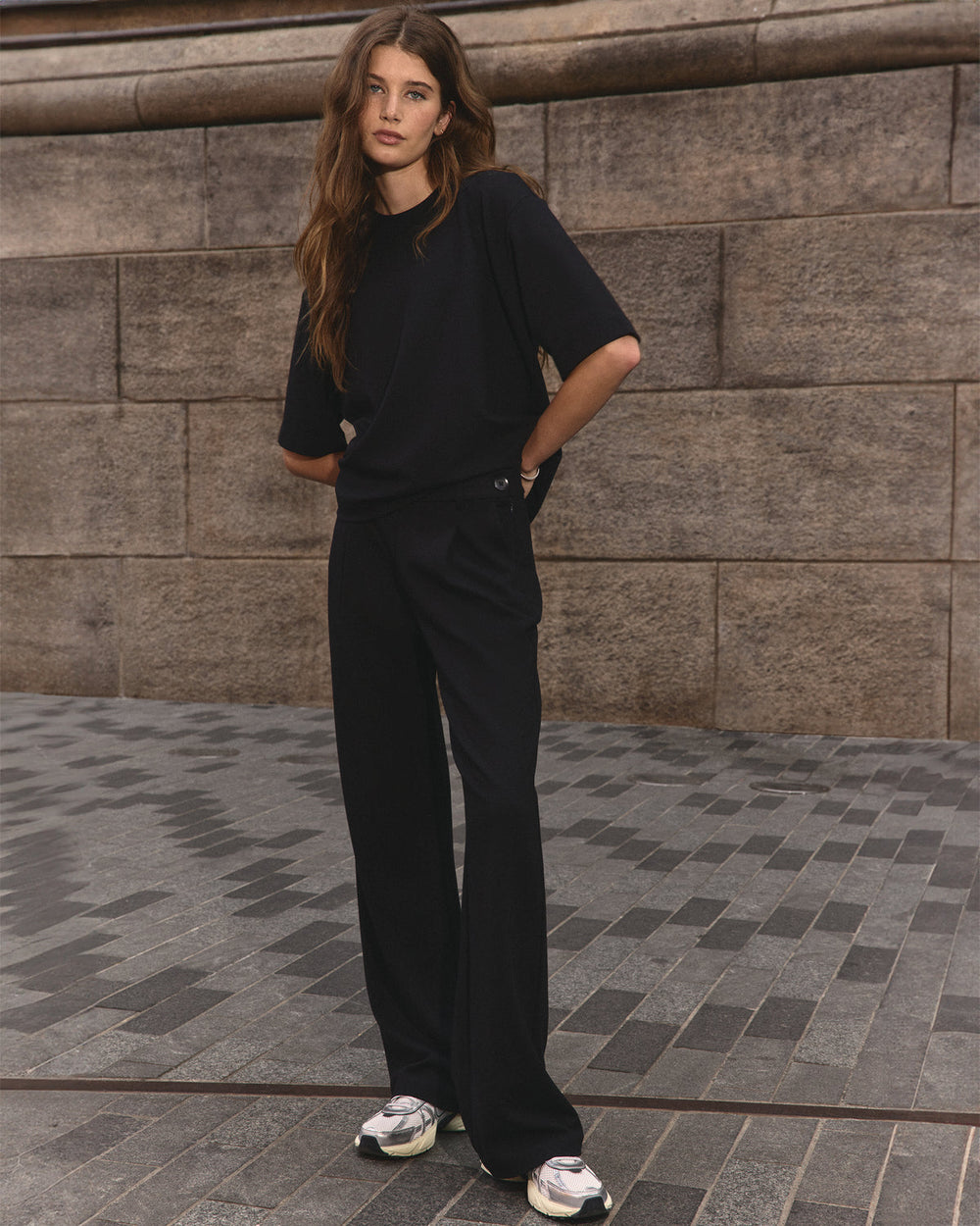 Maven Wideleg Pant Women's Black Lounge Pants | Vuori Outlet