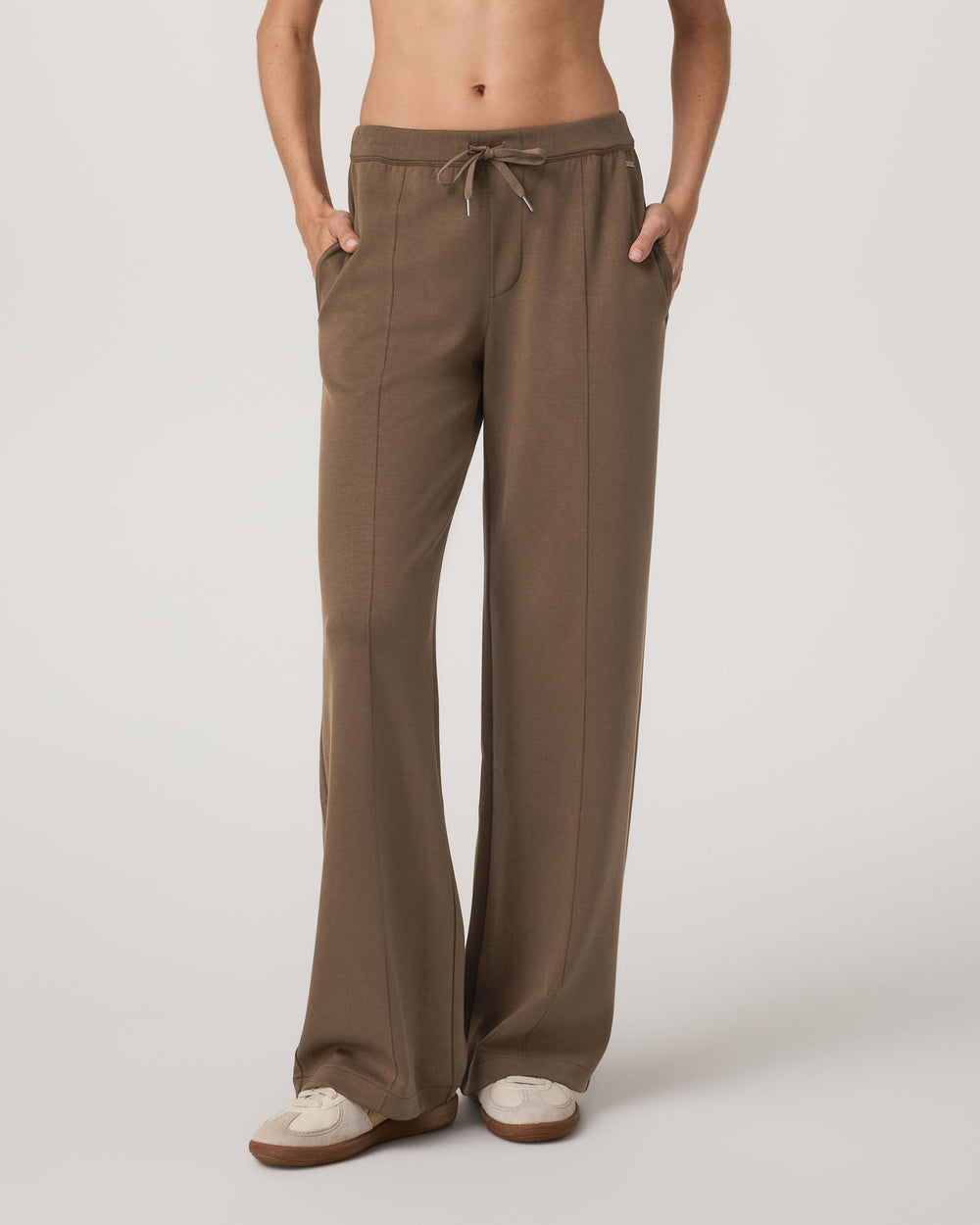 Compose Wideleg Pant Espresso Mid-High Rise Pants | Vuori Outlet