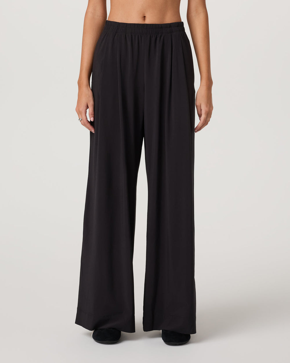 Villa Vibes Wideleg Women's Black Ultra-Wide Leg Pants | Vuori US