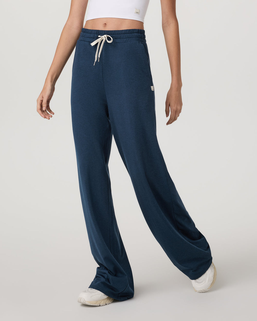 Halo Wideleg Women's Blue Coast Heather Pants | Vuori Clothing