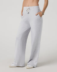 Halo Essential Wideleg Pant Women's Pale Grey Pants | Vuori