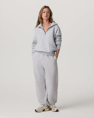 Women's Restore Classic Sweatpant - Short Pale Grey | Vuori Online