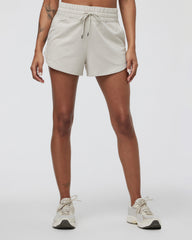 Halo Performance Short 2.0 Ecru Heather Shorts | Vuori Clothing
