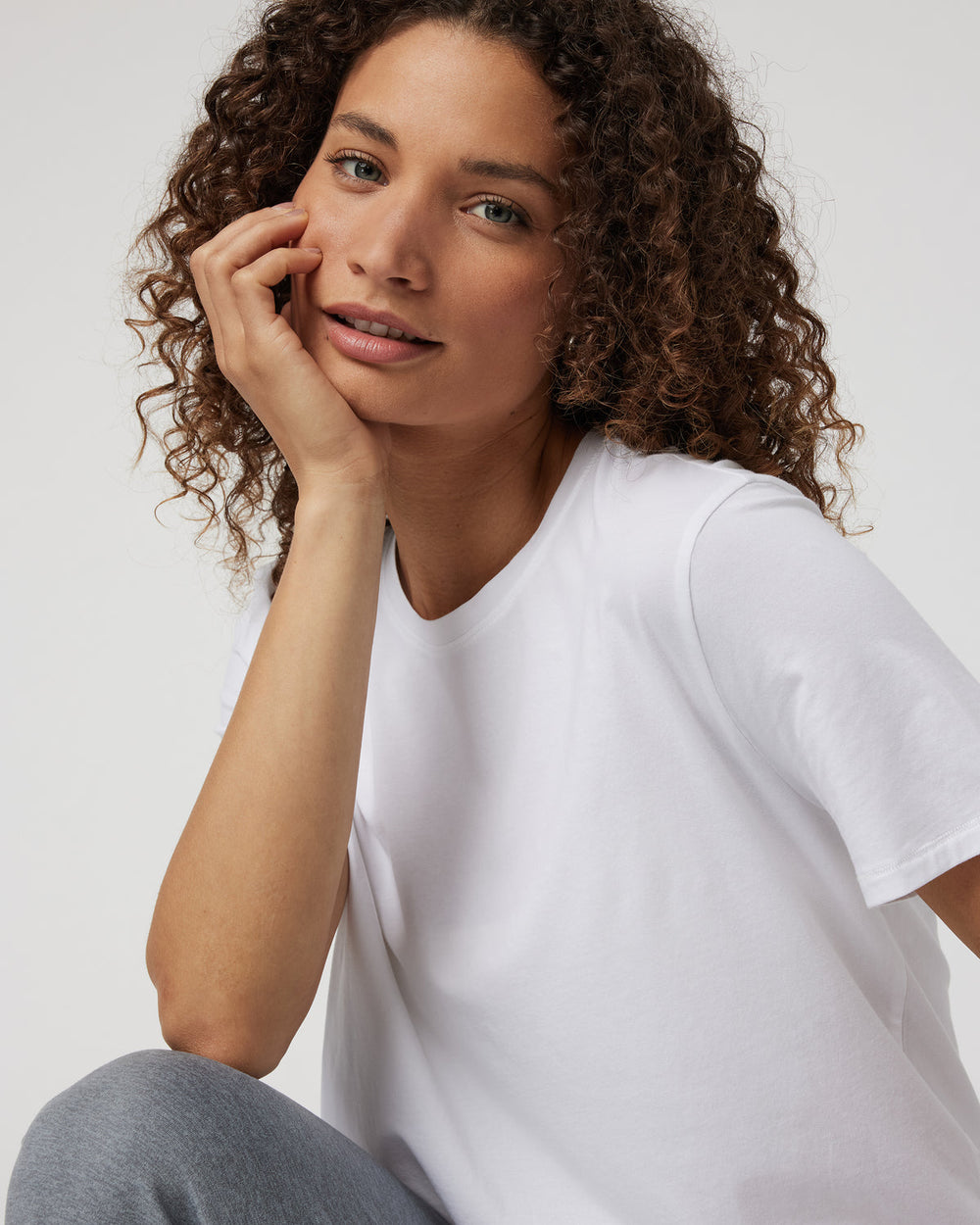 Feather Tee Women's White Lightweight Tee | Vuori Discount