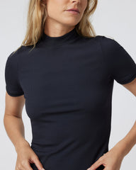 Short Sleeve Pose Mock Neck Black Ribbed Shirt | Vuori