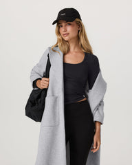 Women's Long Sleeve Halo Essential Scoop Solid Black | Vuori On sale