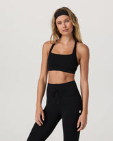Daily Form Bra Women's Black Sports Bra | Vuori Online