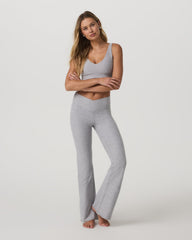 Elevation Rhythm Bra Light Heather Grey | Vuori On sale