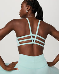 Yosemite Bra Women's Spearmint Strappy Sports Bra | Vuori Sale