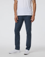 Cascade Tech Chino Pant Men's Ink Chinos | Vuori