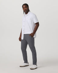 Cascade Tech Chino Pant 32" Men's Charcoal Chinos | Vuori