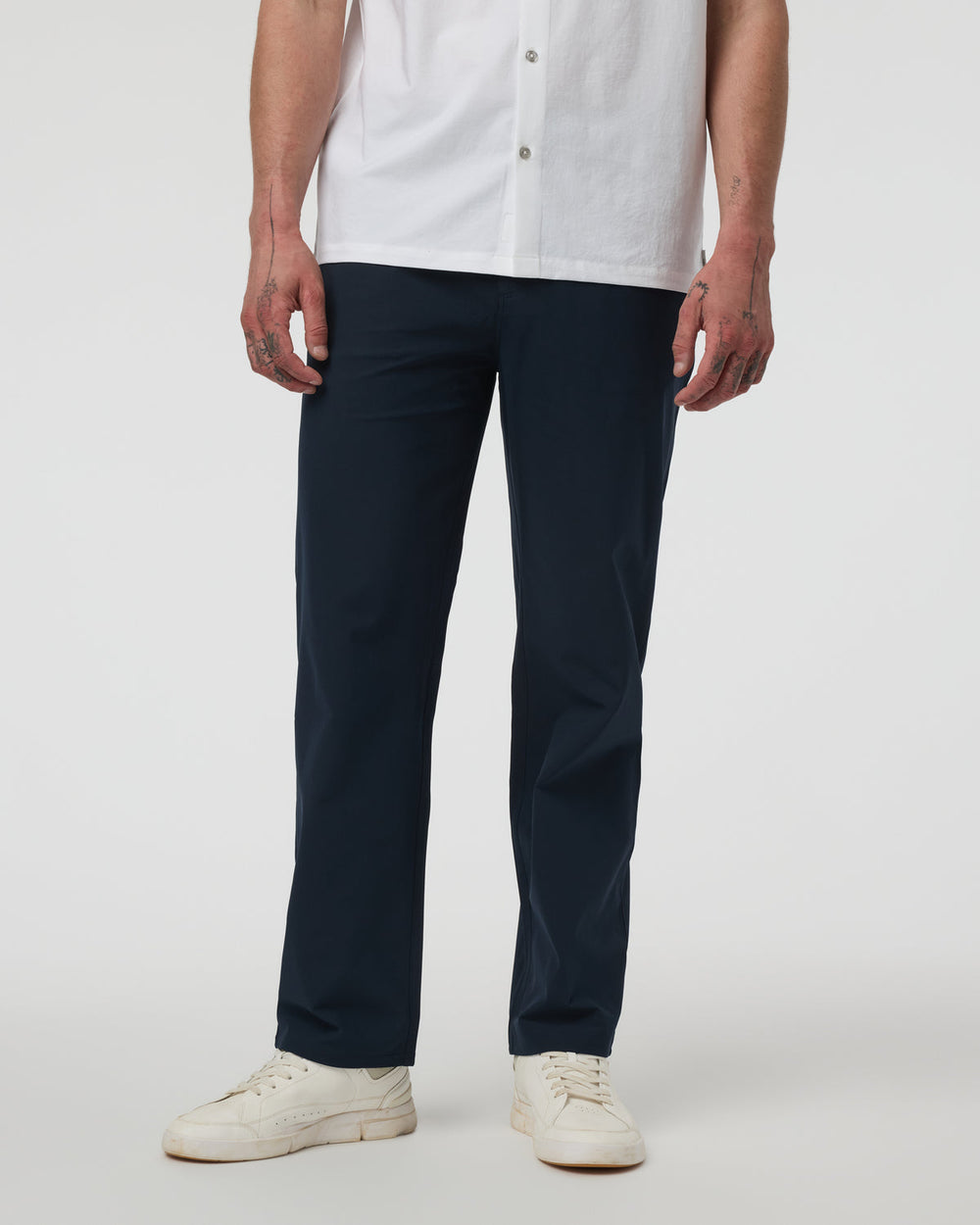 Meta Pant Relaxed 30" Ink | Vuori Online