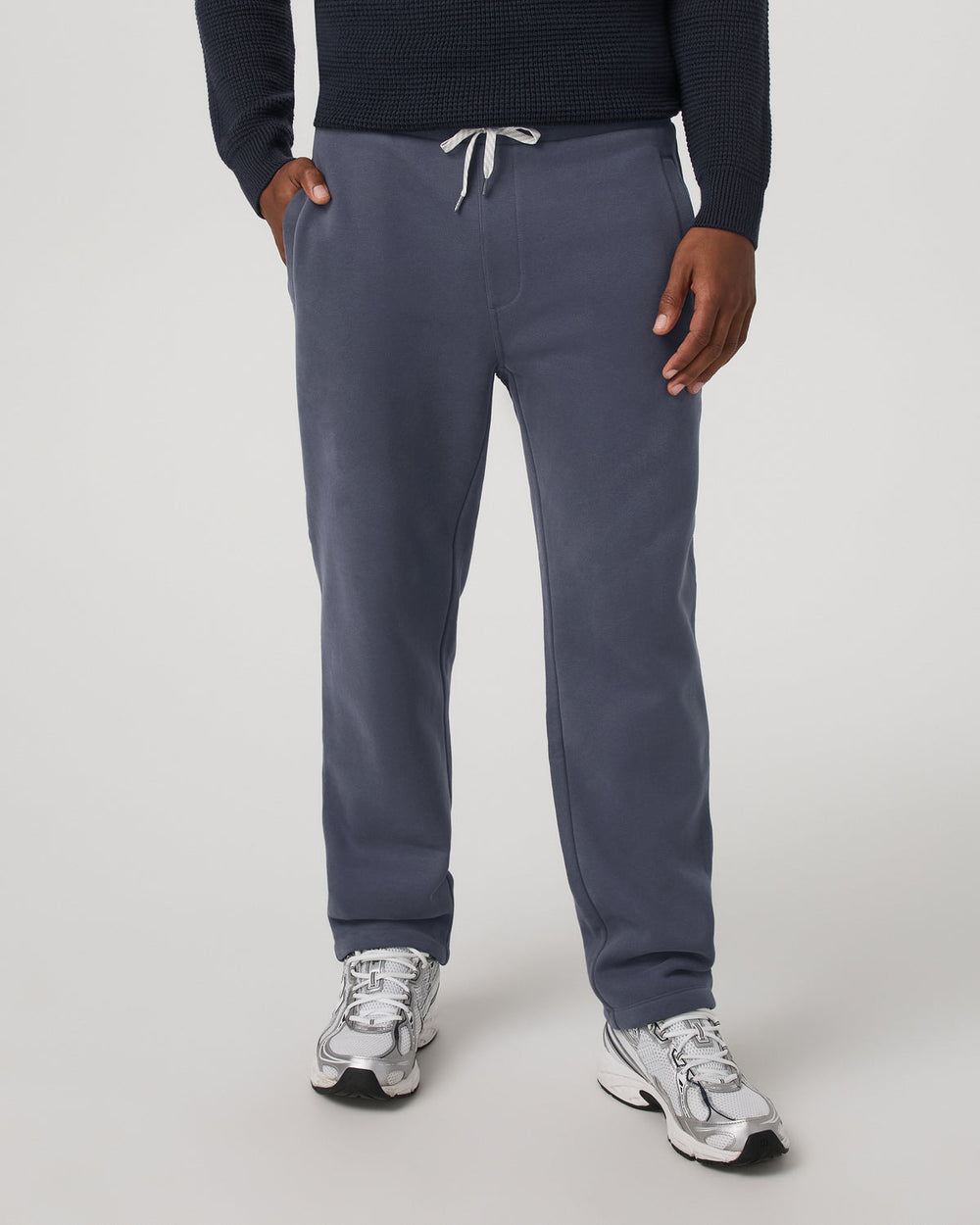 Men’s Seaside Straight Leg Sweatpant 30” Azure | Vuori Outlet