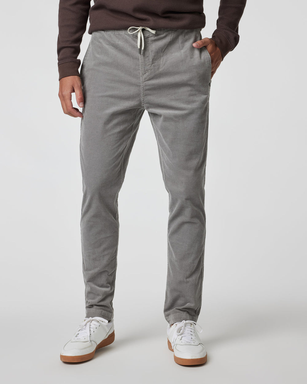 Optimist Pant Men's Shiitake Corduroy Pants | Vuori Outlet