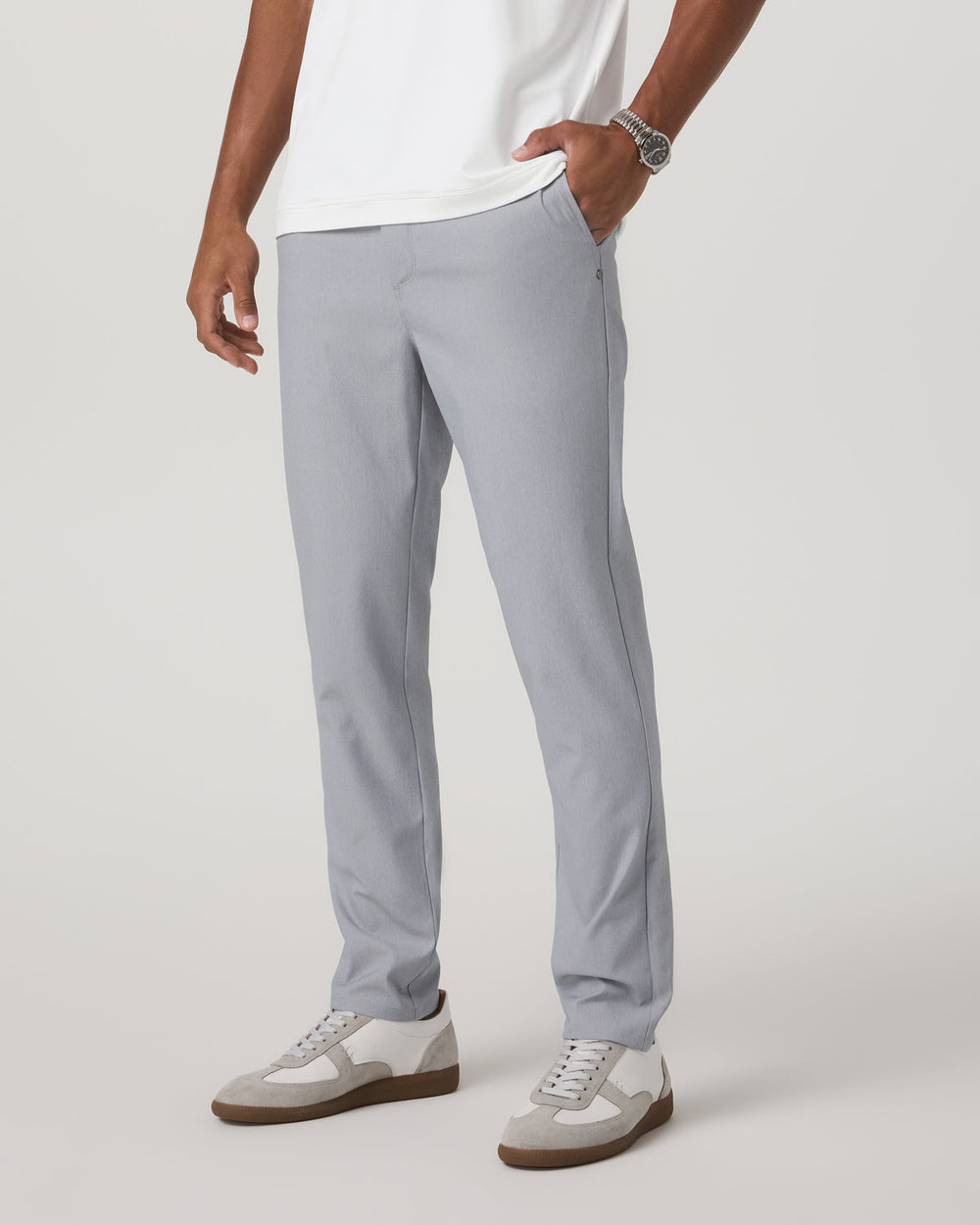 Cascade Tech Chino Athletic Slim Fit 32" Heather Grey | Vuori On sale