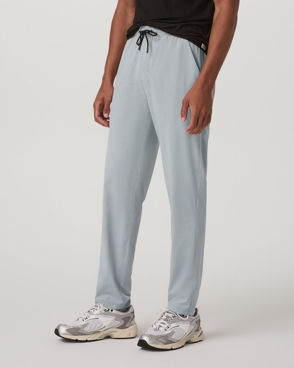 Elevate Kore Pant Lined Men's Athletic Pants in Sea Fog | Vuori Clothing