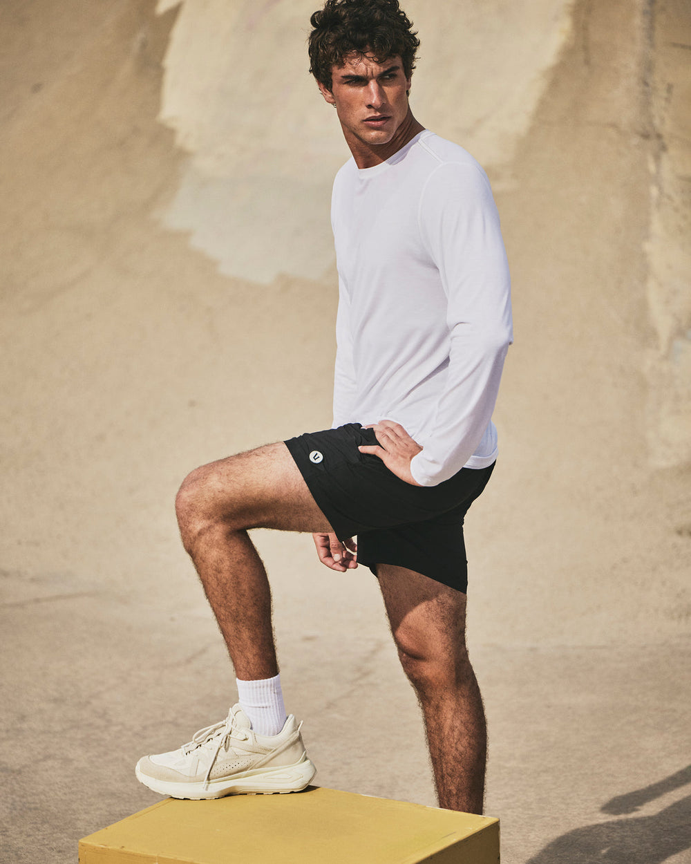 Kore Short Lined 5" Men's Black 5" Athletic Shorts | Vuori On sale