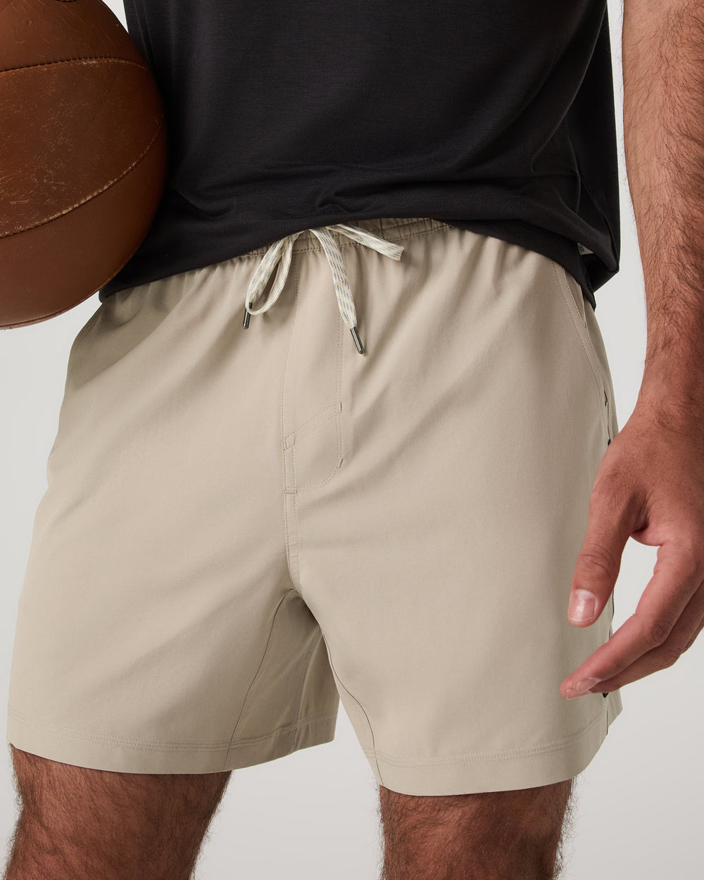 Kore Short Unlined 5" Men's Toast Athletic Fit Shorts | Vuori