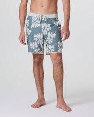 Cruise Boardshort Dusty Blue Plumeria | Vuori US