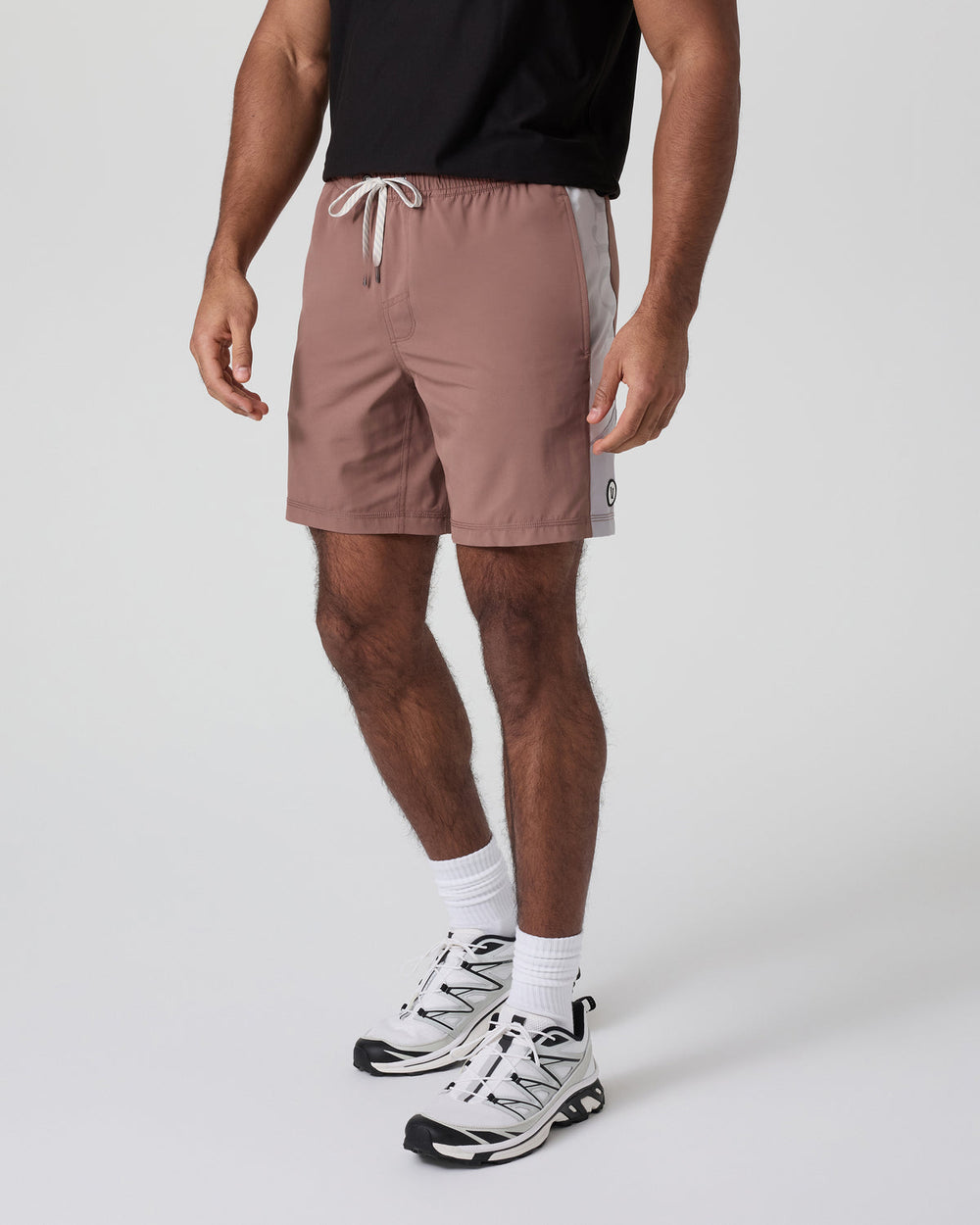 Kore Short X2 Lined Classic Fit 7" Sedona Brown/Salt/Amethyst Grey | Vuori On sale