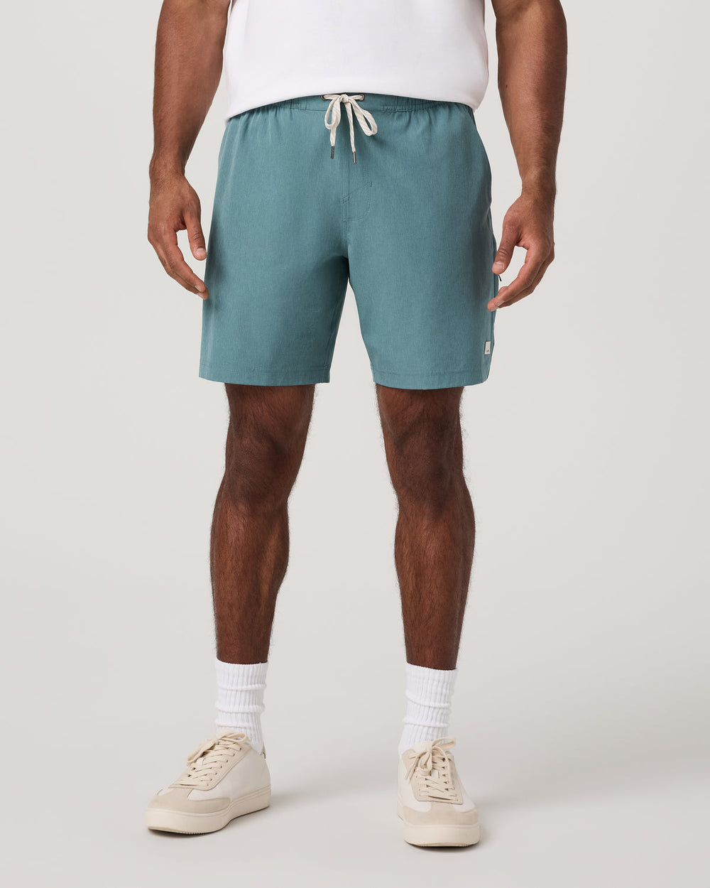 Banks Session Short Unlined 7" Bluegrass Linen Texture | Vuori Online