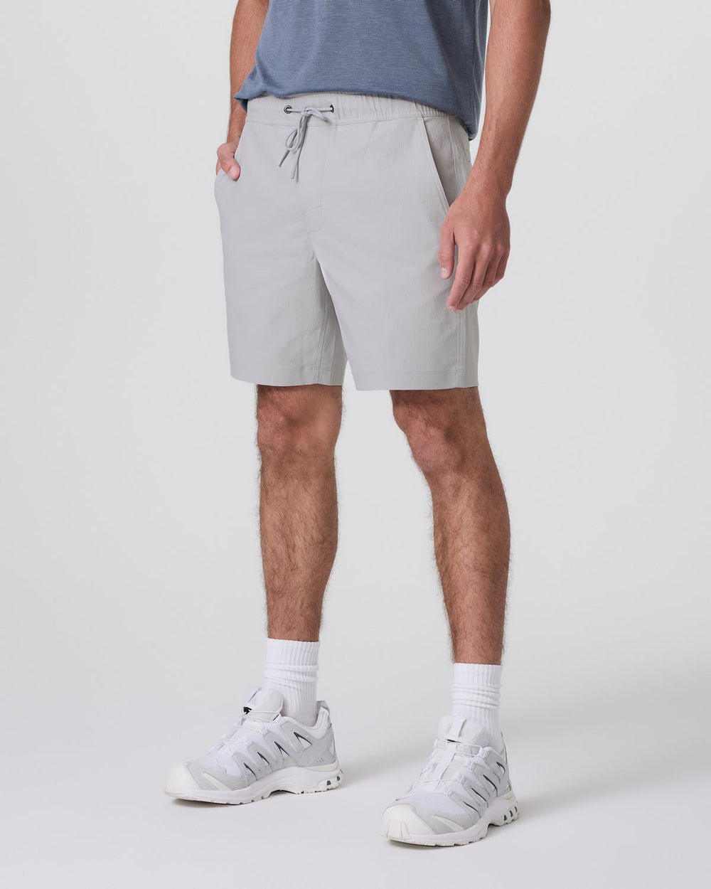 Cascade Crinkle Elastic Waist Short Classic Fit 8" Fog | Vuori