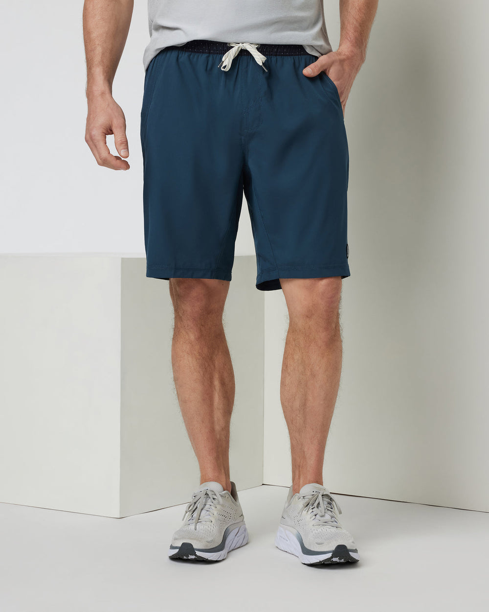 Kore Short Lined 9" Men's Indigo 9" Inseam Athletic Shorts | Vuori Outlet
