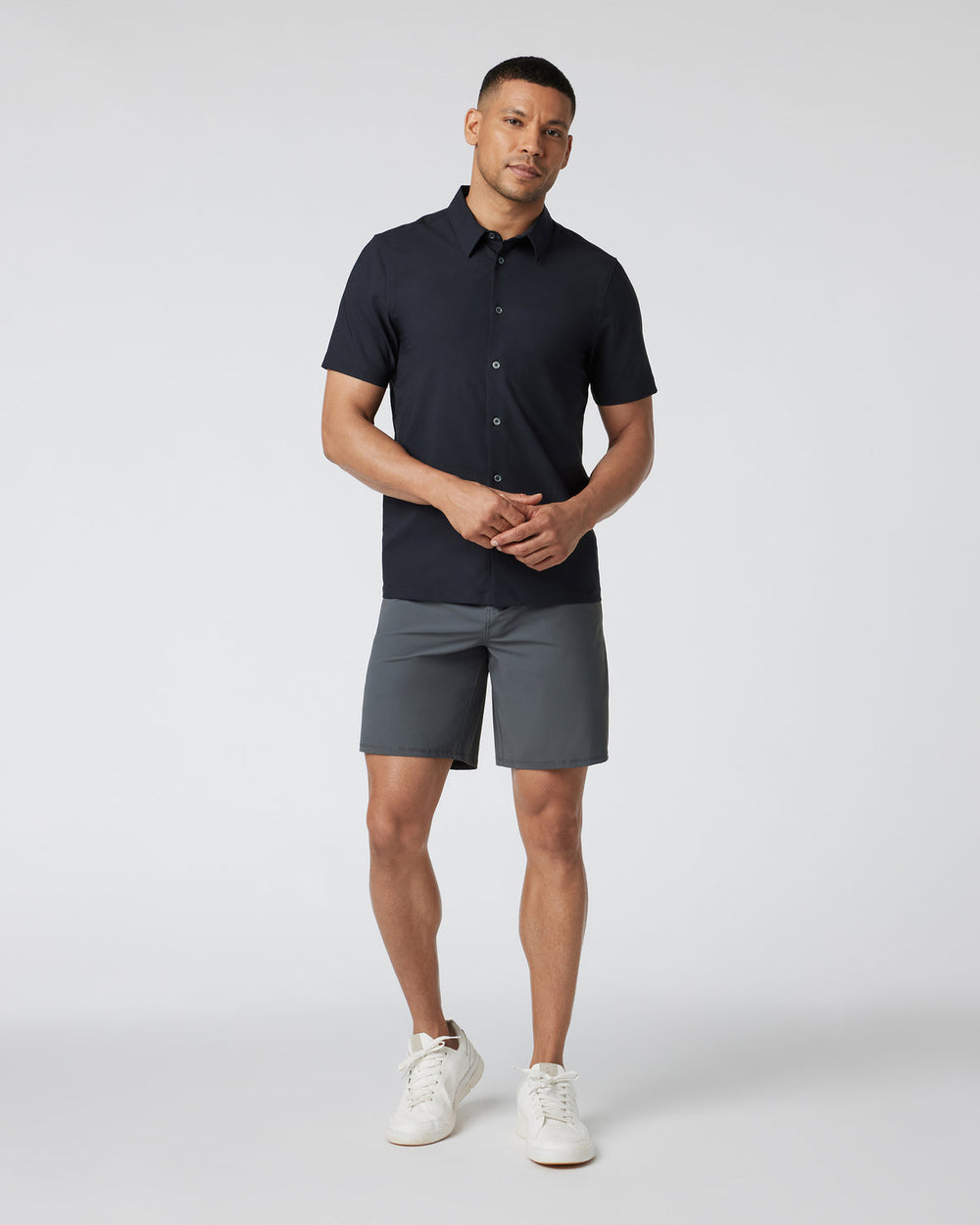 Short-Sleeve Manhattan Button Down Black | Vuori On sale