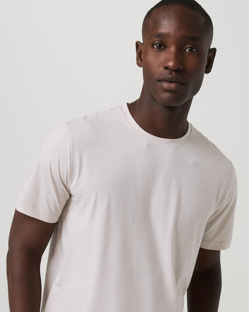 Short Sleeve Everyday Tee Men's Oatmeal Heather Shirt | Vuori Online