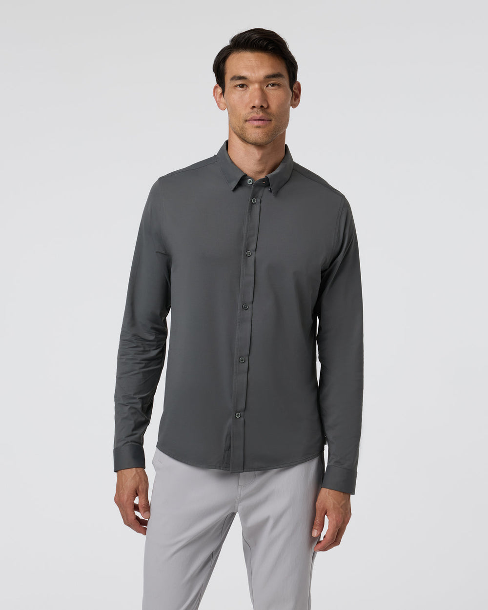 Long Sleeve TravelLite Button Down Dark Pewter | Vuori Online