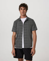 Men's Short Sleeve Plaid Button Down Shirt Dark Pewter | Vuori