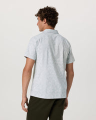 Short Sleeve Bridge Button Down Men's Frost Grey Shirt | Vuori Clothing