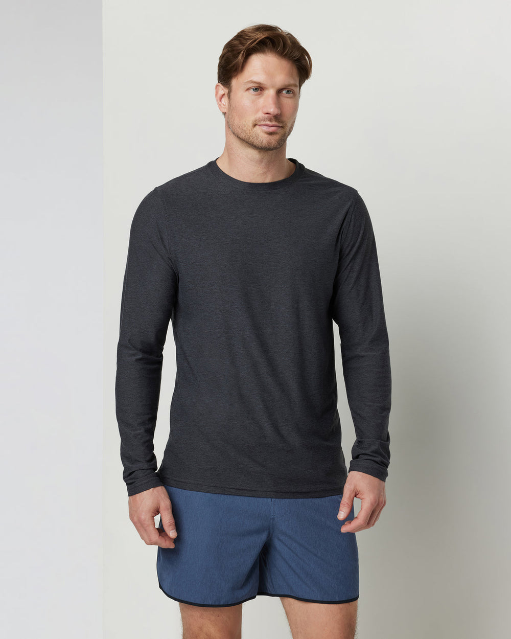 Long-Sleeve Strato Tech Tee Men's Charcoal Shirt | Vuori Discount