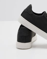 Vuori Deane Vegan Black | Vuori Clothing