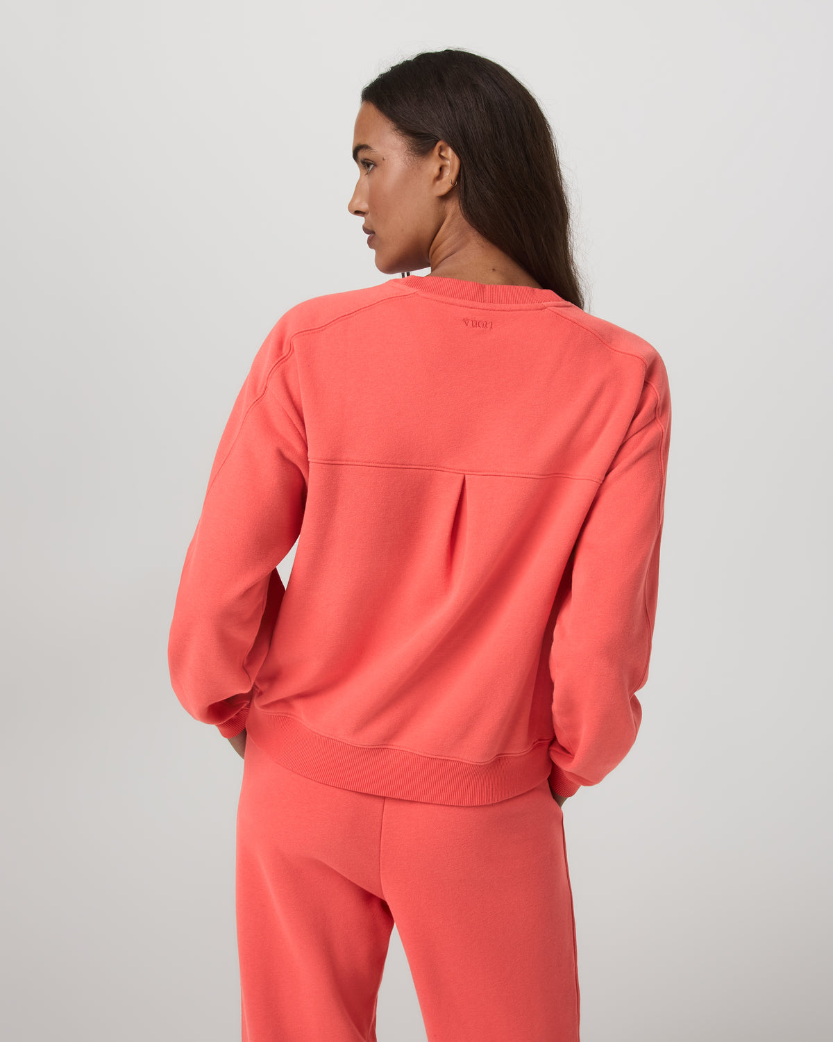 Sedona Seams Crew Women's Bright Coral Sweatshirt | Vuori Discount