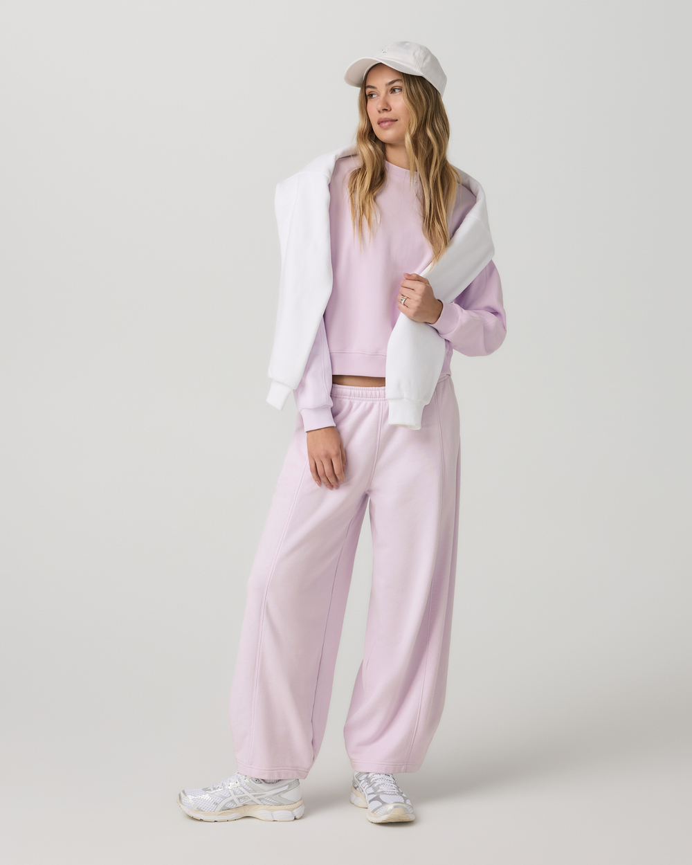 Sedona Seams Crew Women's Lilac Breeze Sweatshirt | Vuori Outlet