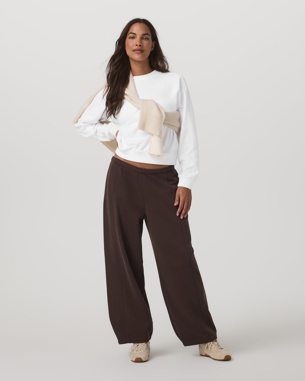 Sedona Seams Crew Women's White Fleece Sweatshirt | Vuori Sale