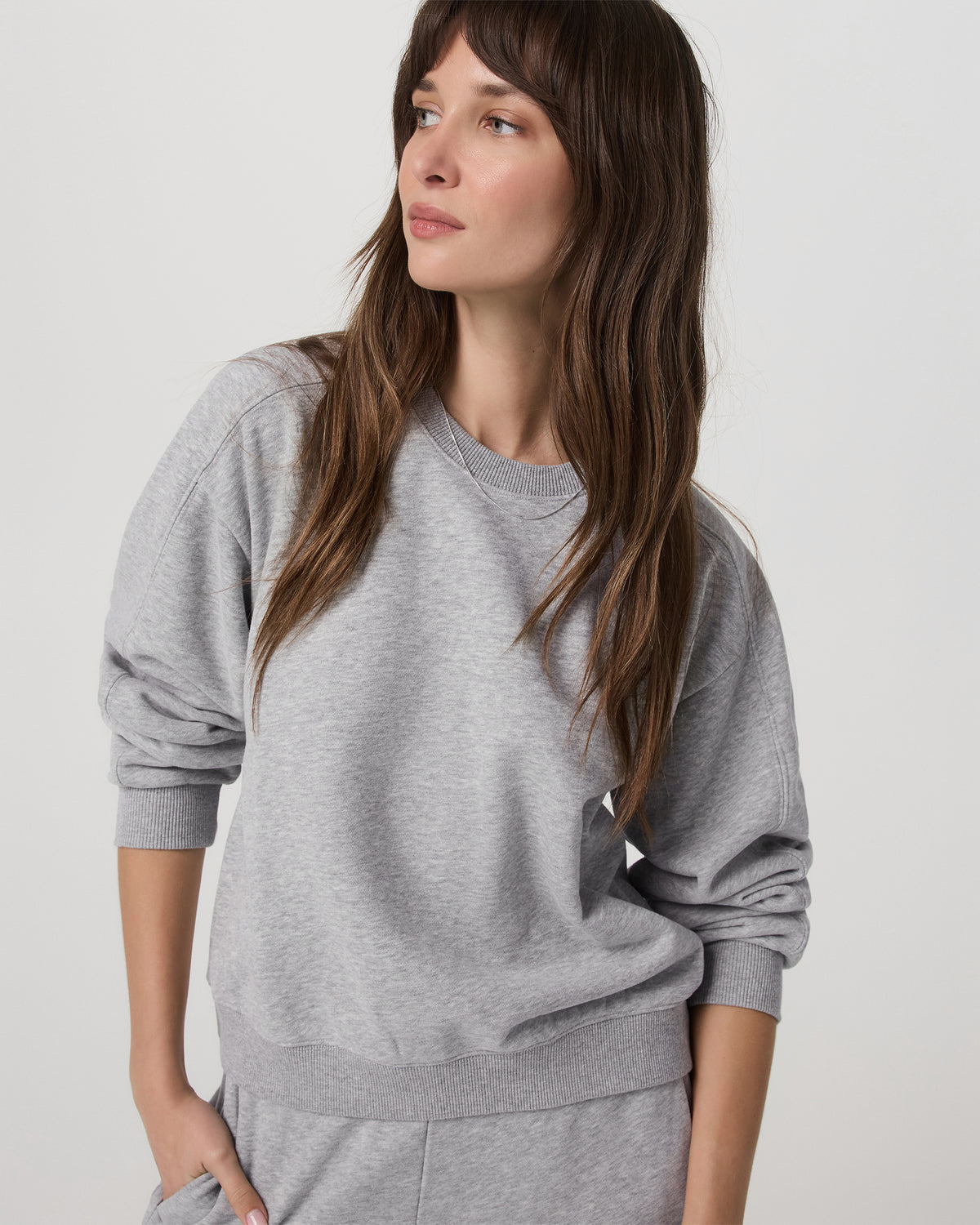 Sedona Seams Crew Women's Light Heather Grey Sweatshirt | Vuori Online