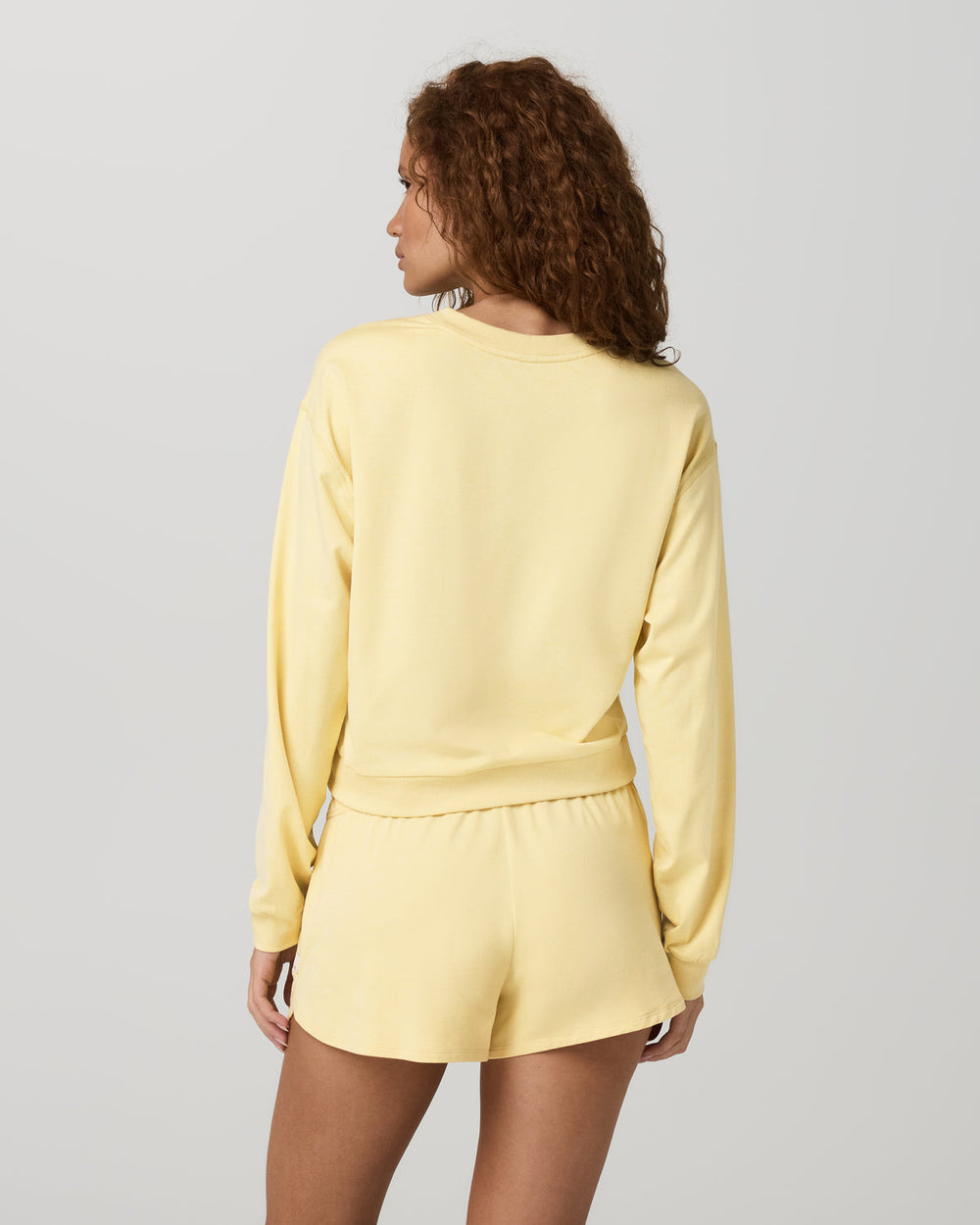 Halo Modern Crew Lemon Snap Heather Lounge Sweatshirt | Vuori