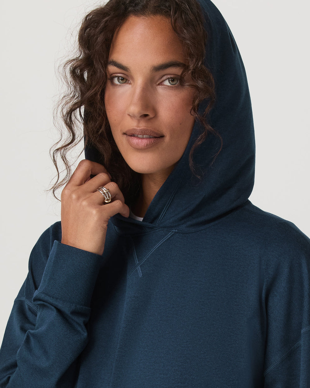 Halo Pullover Hoodie Women's Blue Coast Heather Hoodie | Vuori Outlet