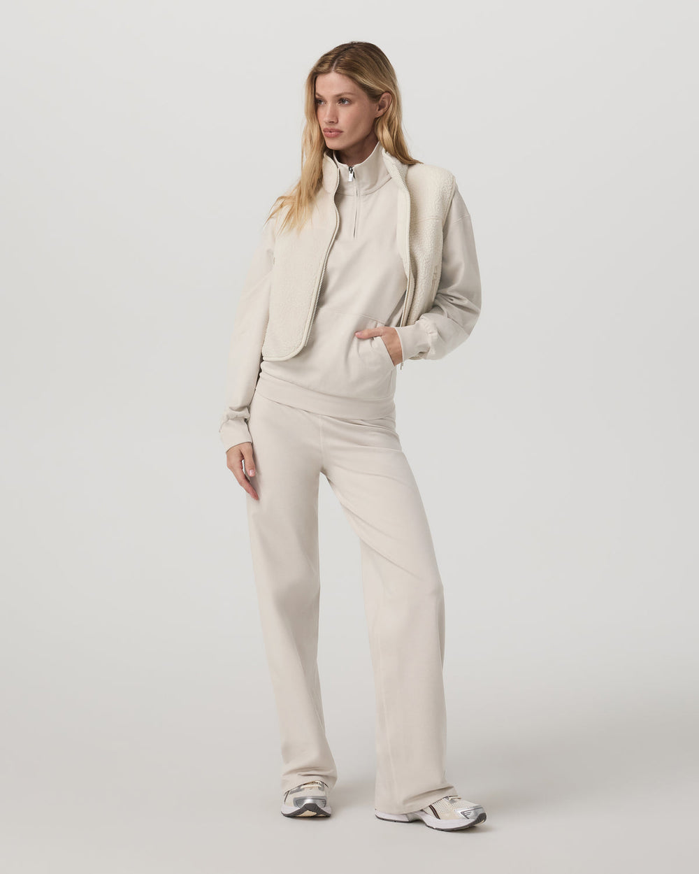 Granite Half Zip Women's Oatmeal Heather Sweatshirt | Vuori Outlet