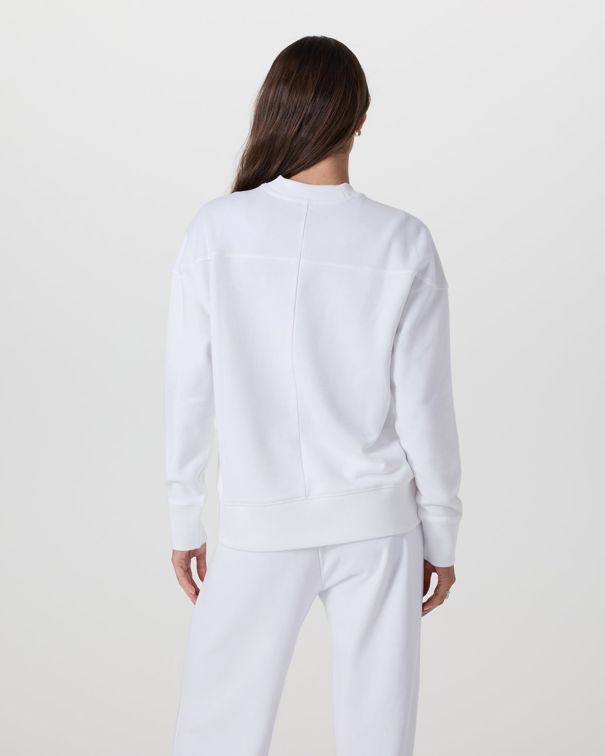 Sedona Weekender Crew Women's White Pullover | Vuori