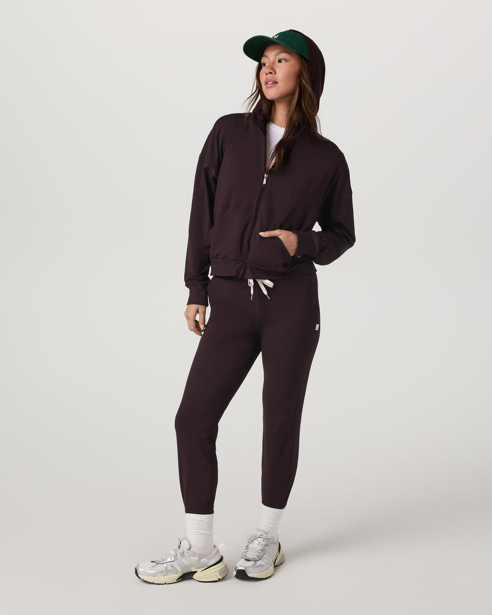 Halo Full Zip Hoodie Women's Raisin Hoodie | Vuori Sale