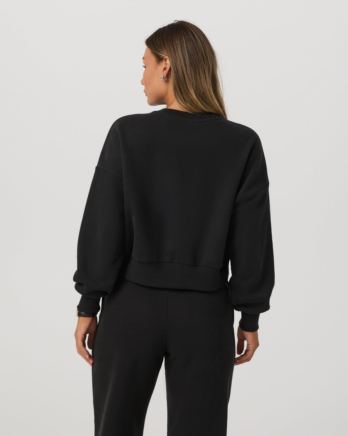 Restore Mini Crew Women's Washed Black Crewneck | Vuori On sale