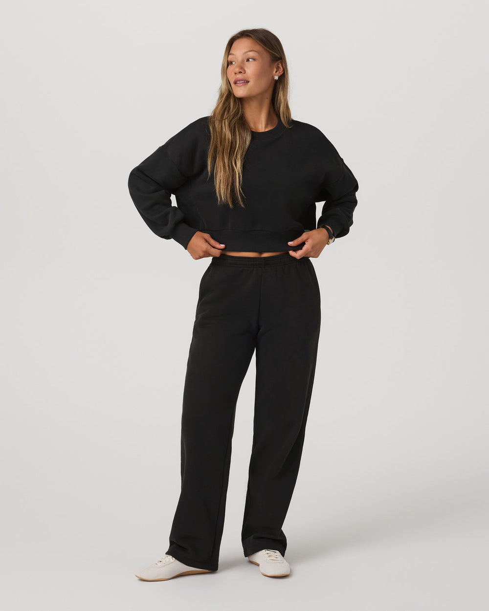 Restore Mini Crew Women's Washed Black Crewneck | Vuori On sale