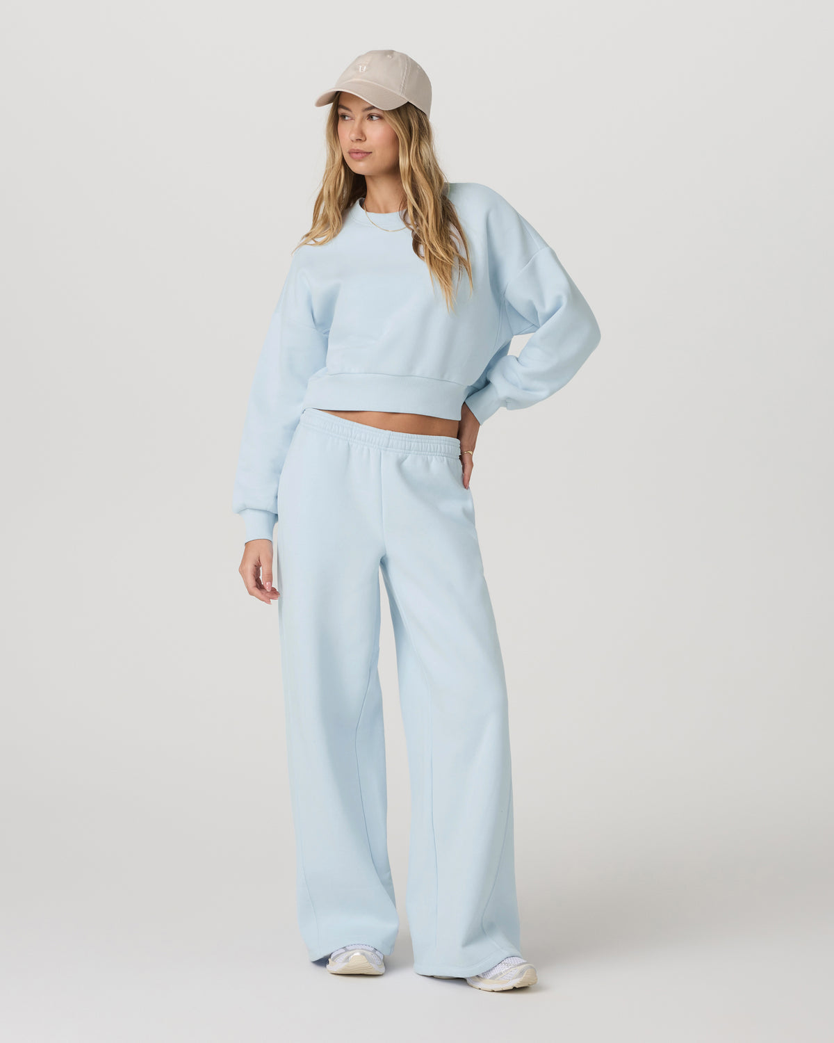 Restore Mini Crew Soft Sky | Vuori US