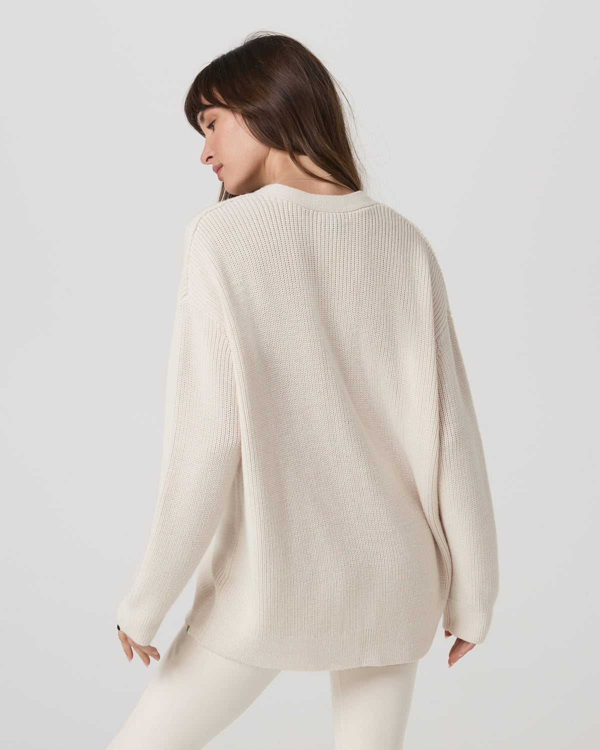 Alps Boyfriend Cardigan Women's Marshmallow Sweater | Vuori For sale