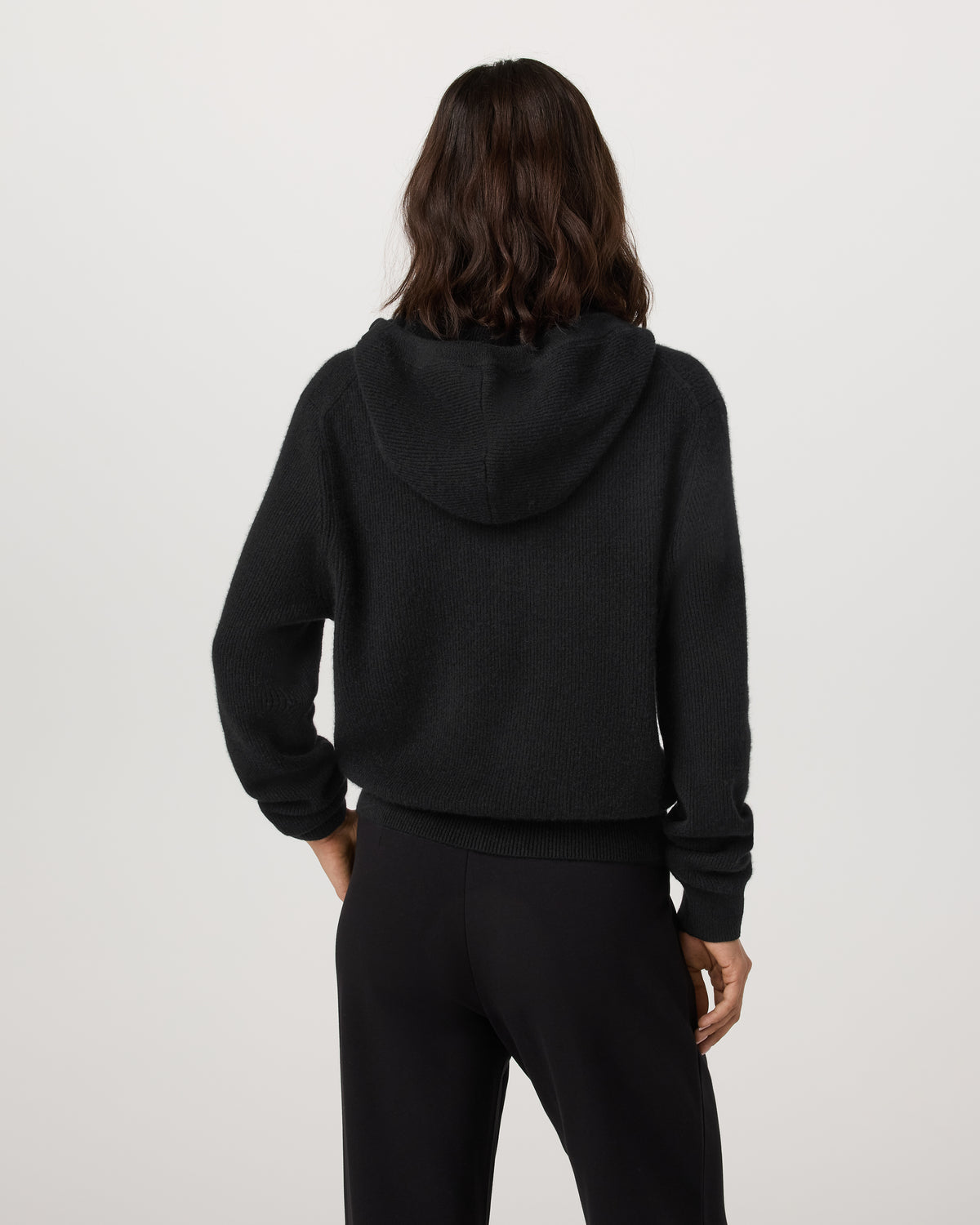 Émilie Cashmere Hoodie Women's Black Zip | Vuori Online