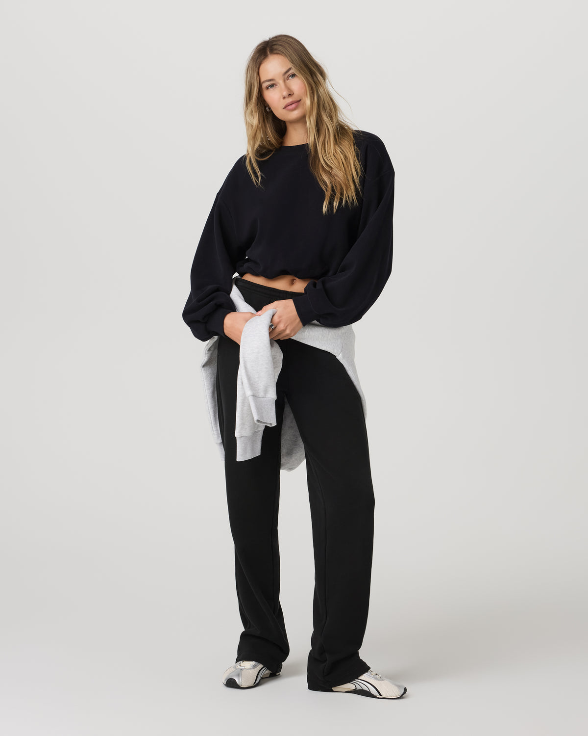 Sedona Bubble Crew Women's Black Pullover Crewneck | Vuori