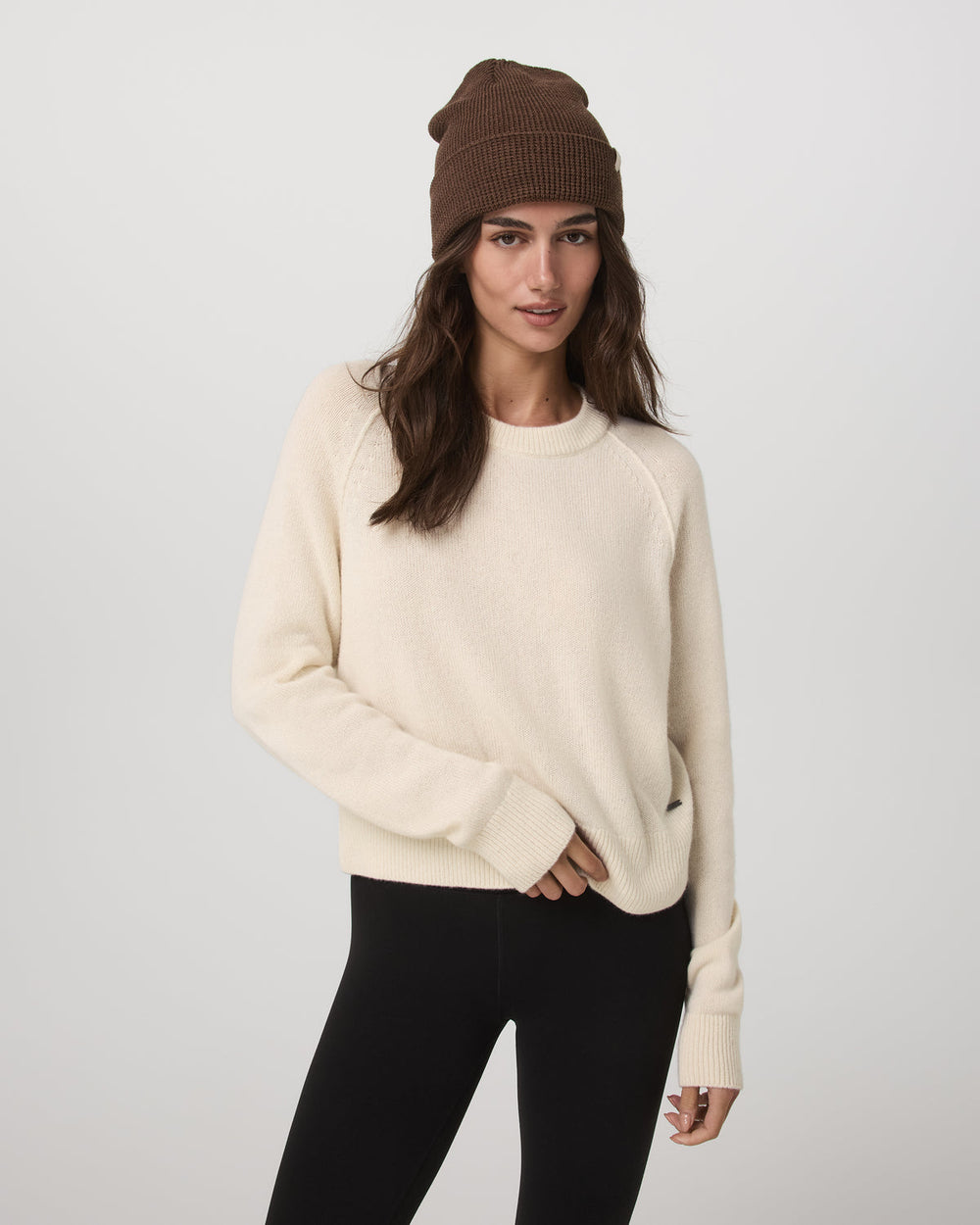 Émilie Cashmere Crew Women's Porcelain Pullover | Vuori